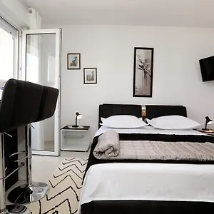  Apartament Itd